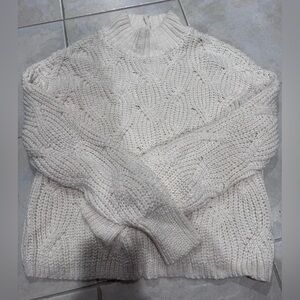 American Eagle Outfitters Cream Turtleneck Sweater